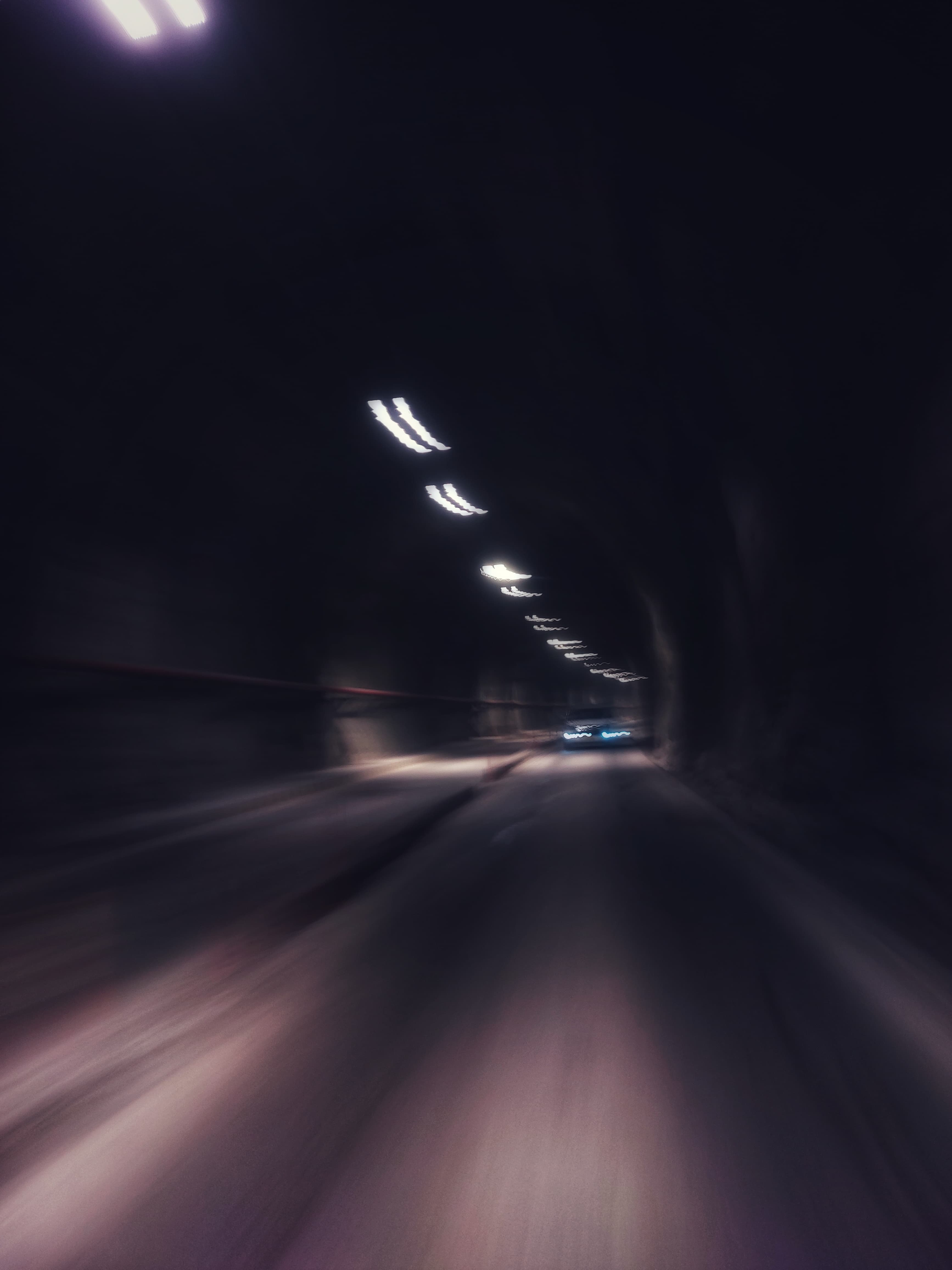 Shaky long exposure in a tunnel